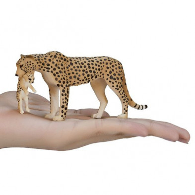 imagen 2 de guepardo con cria 14cm
