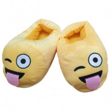 ZAPATILLA INFANTIL EMOJI GUIÑO CON LENGUA