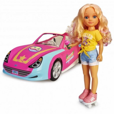 Nancy en California con Coche y Patines ¡Aventura Top