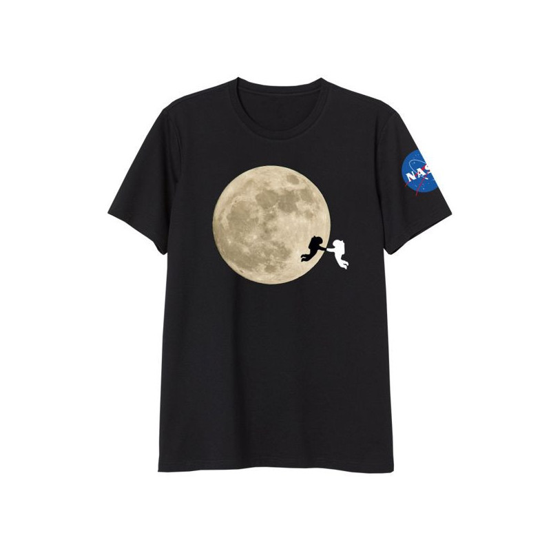Imagen camiseta nasa luna y astronautas