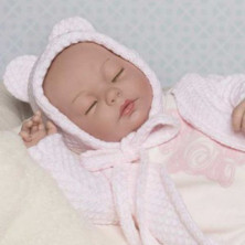 Imagen muñeca guca reborn vega