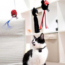 imagen 4 de varita para gato spiderman marvel