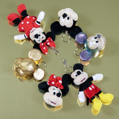 imagen 5 de llavero peluche minnie mouse disney