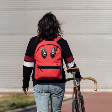 imagen 5 de mochila casual urbana deadpool