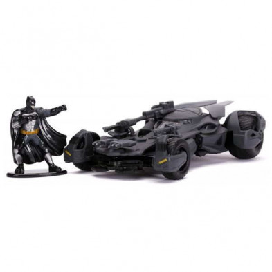 Imagen batmóvil justice league y figura batman 1/32