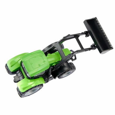 Tractor miniatura verde con ruedas de goma