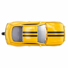 Mustang GT amarillo con franjas negras de SIKU