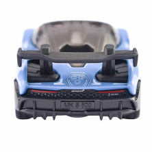 Detalle trasero del McLaren Senna de juguete