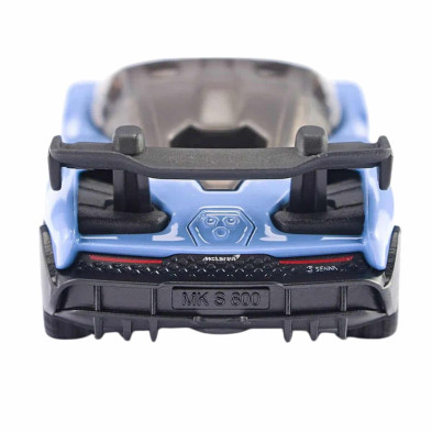 Detalle trasero del McLaren Senna de juguete