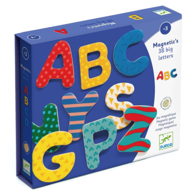 imagen 3 de juego megnético letras fantasía djeco